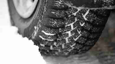 Bigstock Close Up Image Of Winter Car T 108401969 390x220