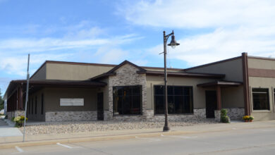 Hugeback Johnson Funeral Home 04 390x220