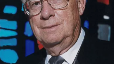 Kruse Henry Byron Cropped Jpg 390x220