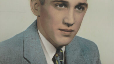 Hardman John Cropped 390x220