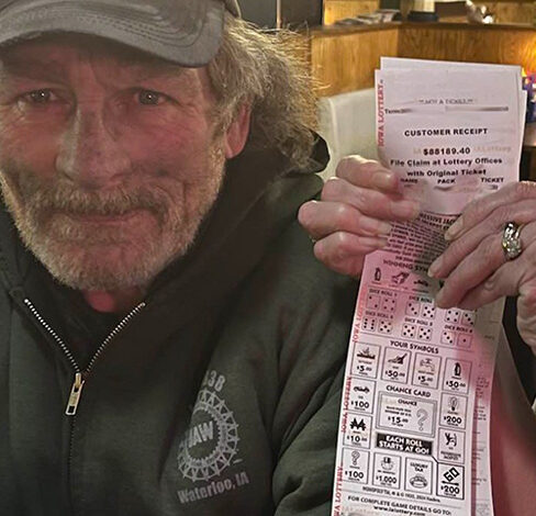 Lyle Becker IA Lottery Winner 488x470