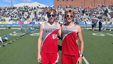Hugh Conway And Cameron Einck South Winneshiek Calmar 3200 Meter 390x220