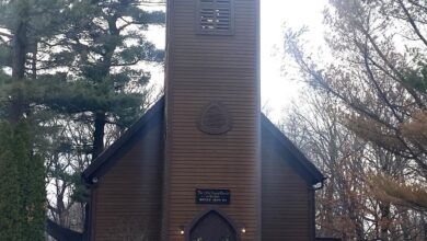 Little Brown Church 390x220
