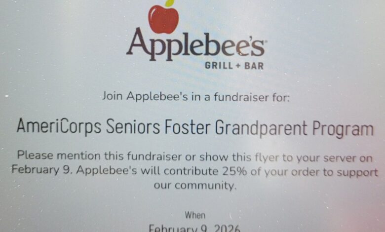Foster Grandparents Applebees 780x470