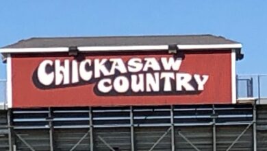 Chickasaw Country Closeup 390x220